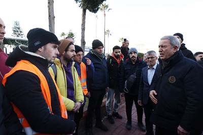 Millî Savunma Bakanı Hulusi Akar: “TSK, 25 Bin 67 Personeli ile Fiilen Deprem Bölgesinde Görev Yapıyor” 